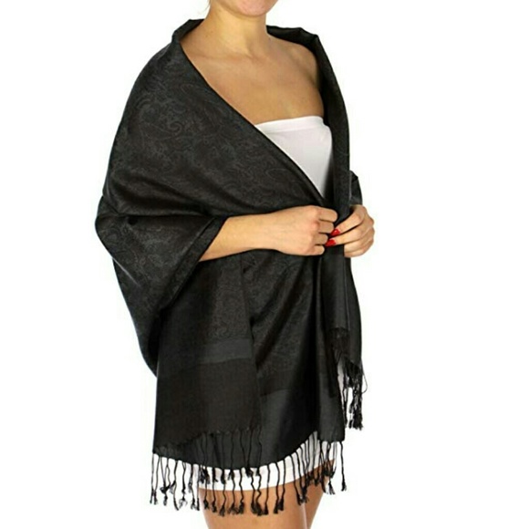 Accessories - NEW Blue and Gray Pashmina Style Elegant Shawl